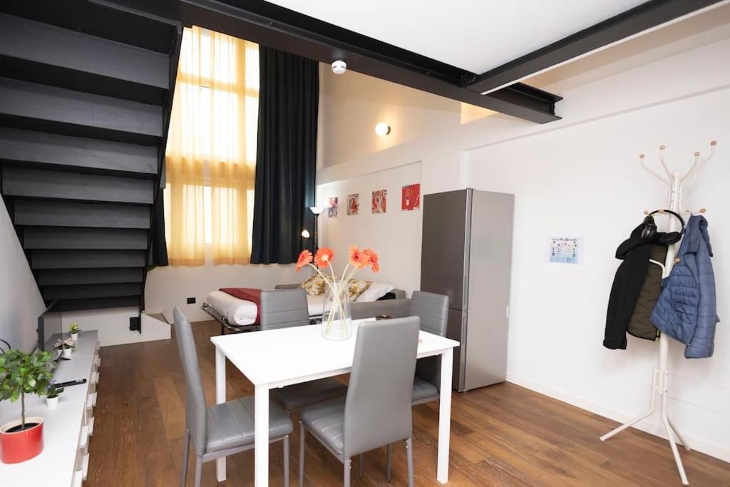 Darsena Charming Apartment By 101Flats Mediolan Zewnętrze zdjęcie